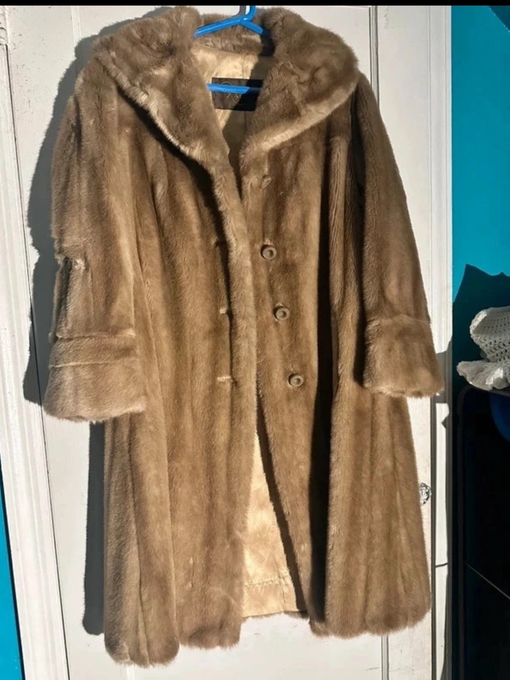 Classic Women's Brown Fur Coat